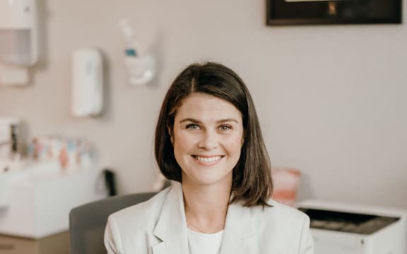 Gynaecologist Dr Amelia Ryan says at least half of all people who have an IUD inserted have minimal or no pain.