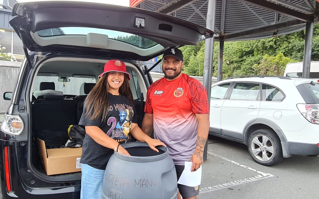 This family is packing good for Vaini