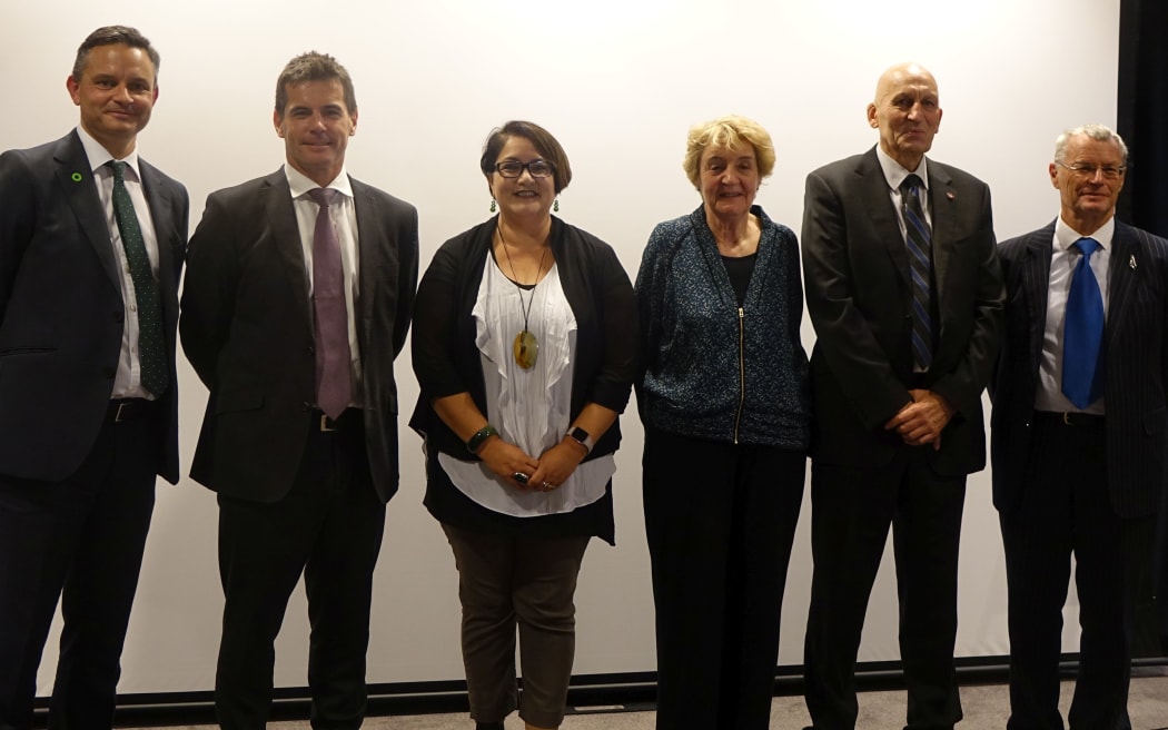 Climate Change Minister James Shaw (L) with the members of the Climate Change Commission committee, (from left) chair David Prentice, Lisa Tumahai, Dr Jan Wright, Dr Harry Clark and Dr Keith Turner.