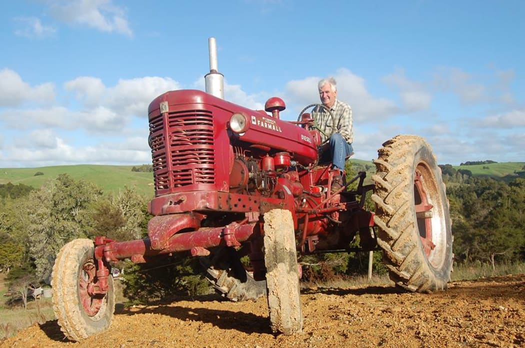 Auckland man Phil Aish is organising a 10-tractor trek from Bluff to Cape Reinga.