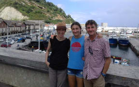 Sarah Shackleton and family