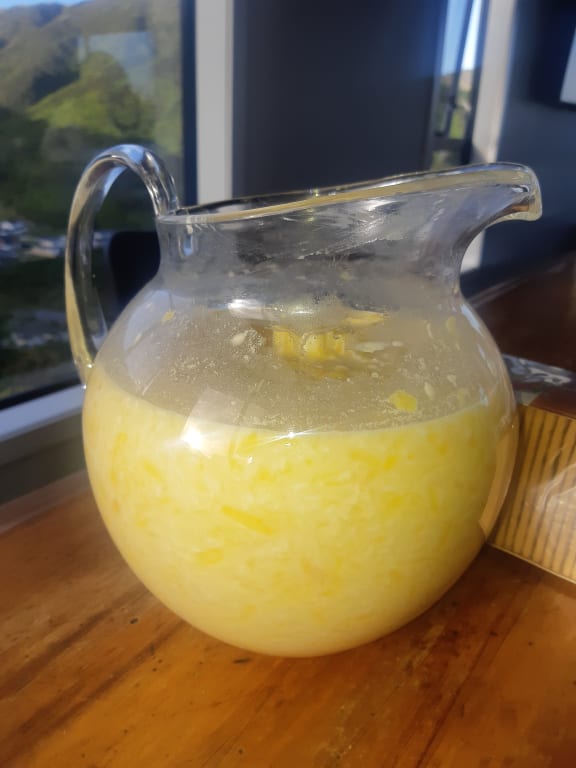'Otai Mango (and the accompanying Mapakupaku - cabin bread)