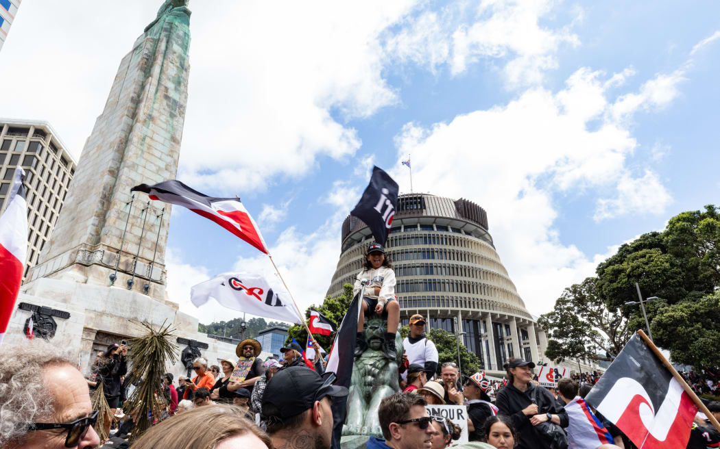 The hikoi against the Principles of the Treaty of Waitangi Bill reaches Parliament.