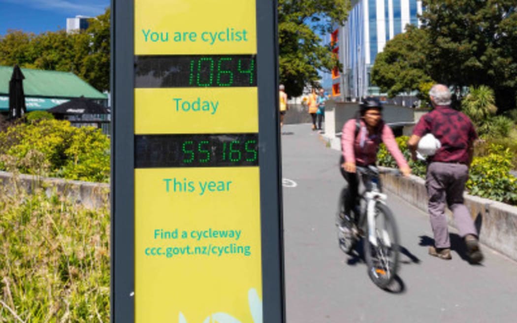 The cycle counter at the Antigua Street Bridge ticked over 500,000 counts in 2024.