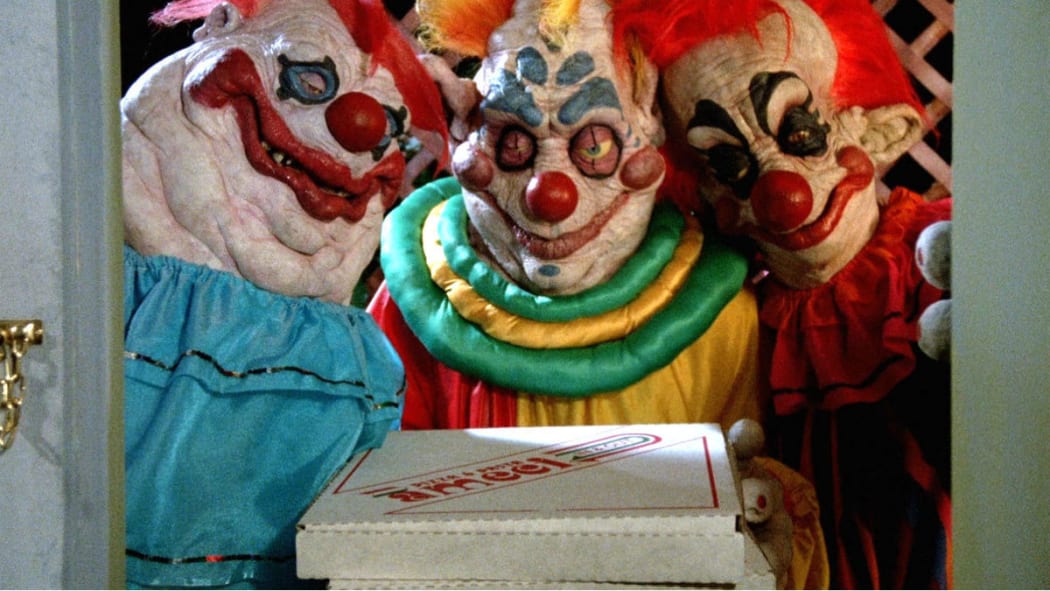Movie still from the 1988 comedy horror film Killer Klowns from Outer Space.