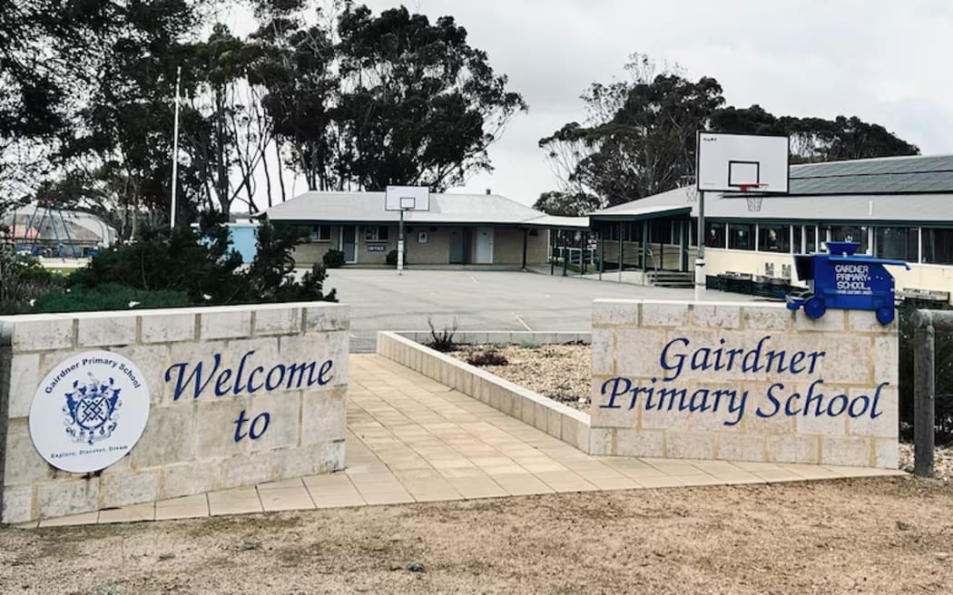 Gairdner Primary School is in a town with about 100 people in the Great Southern.  (Supplied: Naomi Hall)