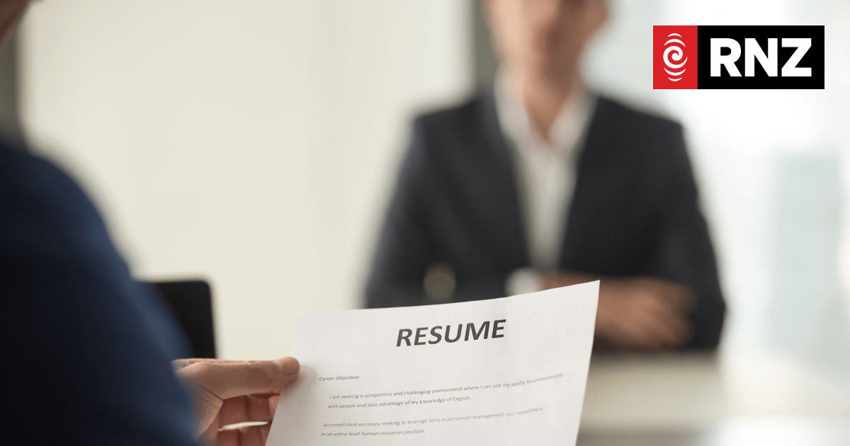 Fewer jobs advertised, applications rise for fifth consecutive month - Vimarsana News