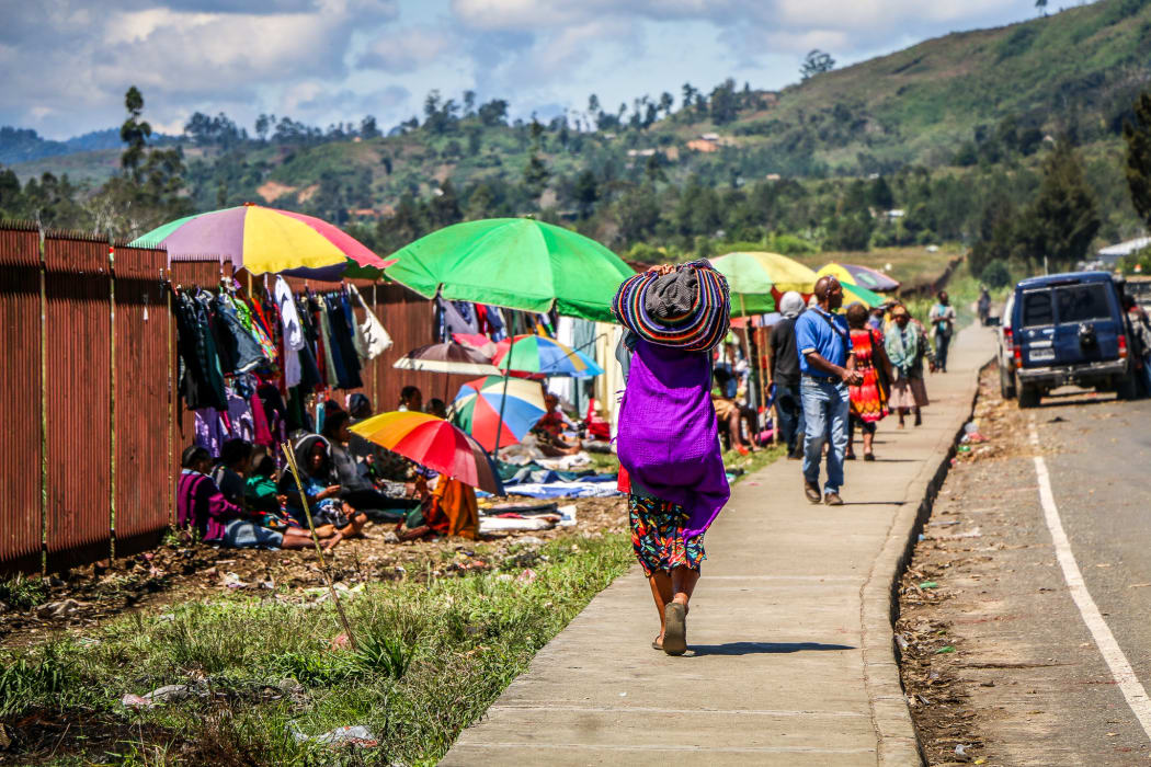 A road side market in Mendi, Papua New Guinea, Highlands.