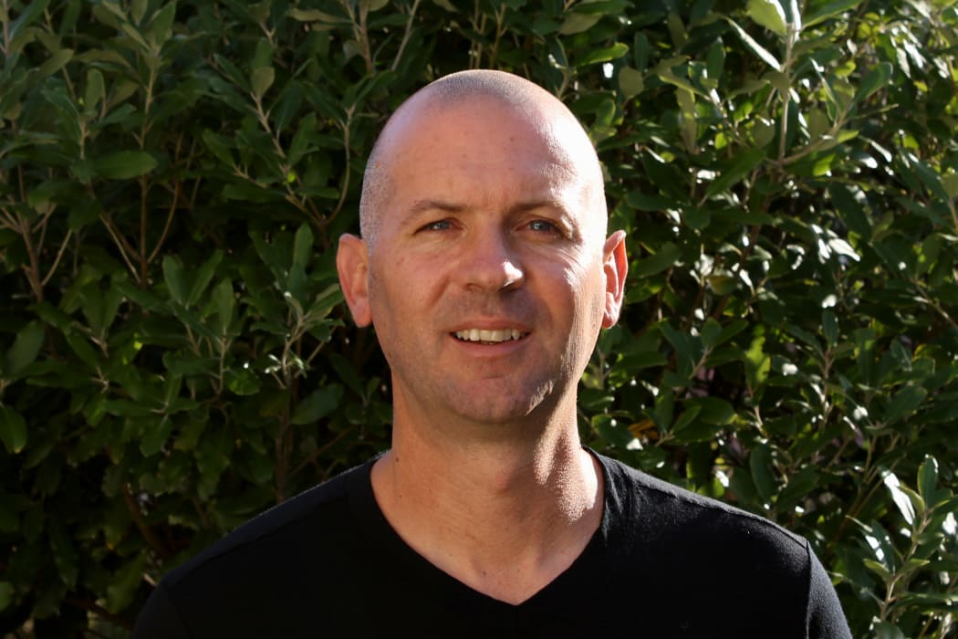 Dan Henry.