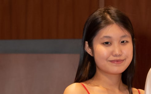 Finalists concerto competition April Ju (Christchurch), Hyein Kim (Auckland) and Catherine Kwak (Auckland)