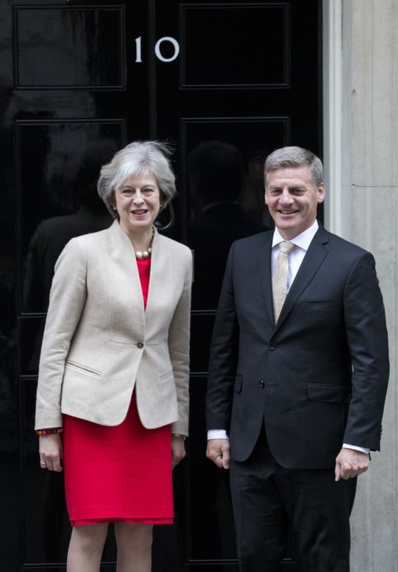 Bill English appeared at 10 Downing Street wearing a smart tie, to meet with British Prime Minister Theresa May.