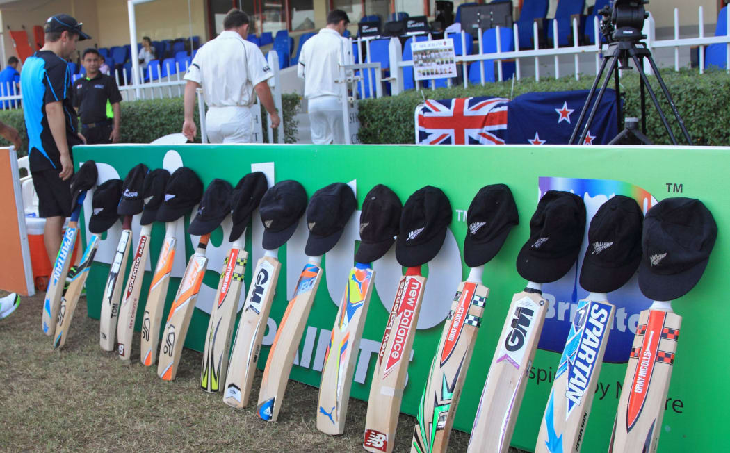 Pakistan vs New Zealand, 28 November 2014 .NZ players bats and caps in tribute of Australia batsman Phillip Hughes on the second day of third test in Sharjah.