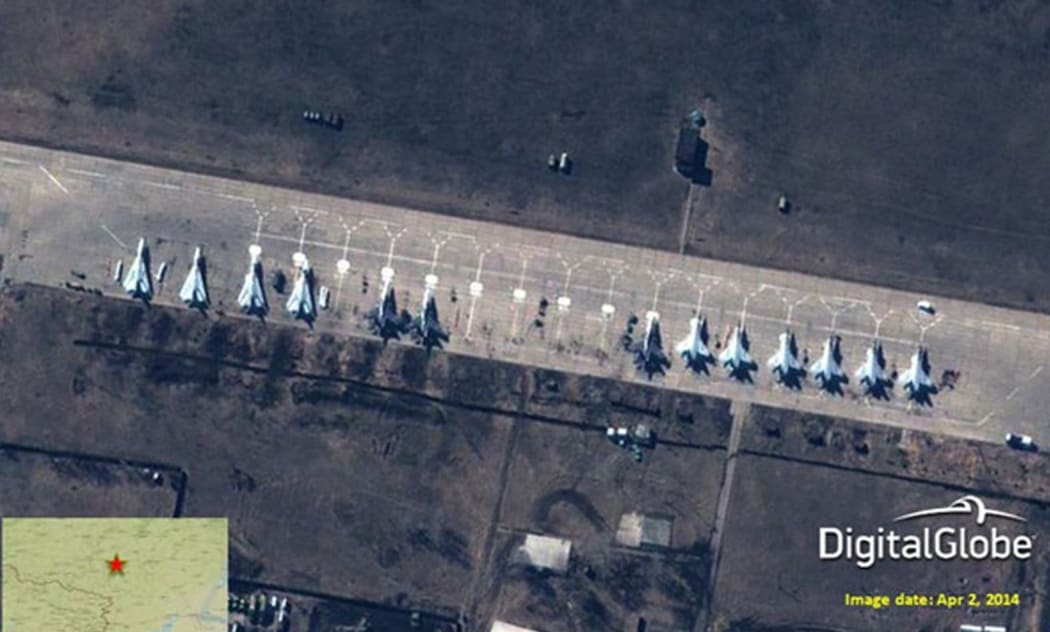 Russian fighter jets at fomerly vacant Buturlinovka Air base, 150km from the Ukainian border.