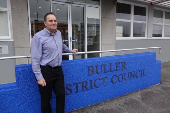 Mayor Garry Howard outside the Buller District Council office in Westport.