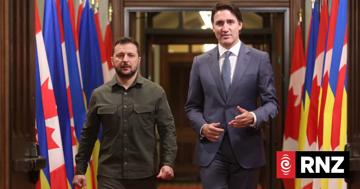 Justin Trudeau apologises after Canadian parliament hails Nazi fighter ...