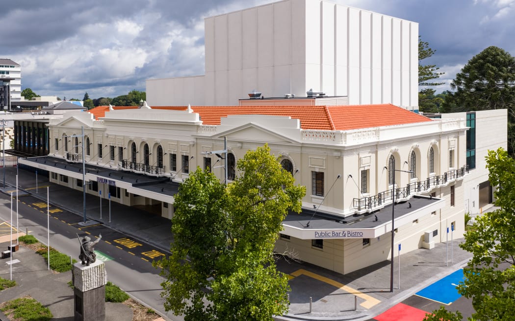 Waikato Regional theatre, Thursday 1 January Photo: Stephen Barker / Barker Photography. ©Live Nation / Waikato Regional Theatre