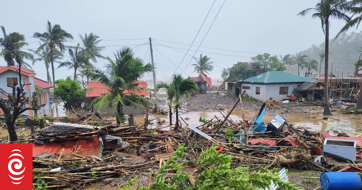 Second typhoon in a week slams into the Philippines