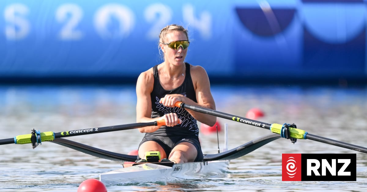 Olympics: Twigg leads dominant day for NZ rowers | RNZ