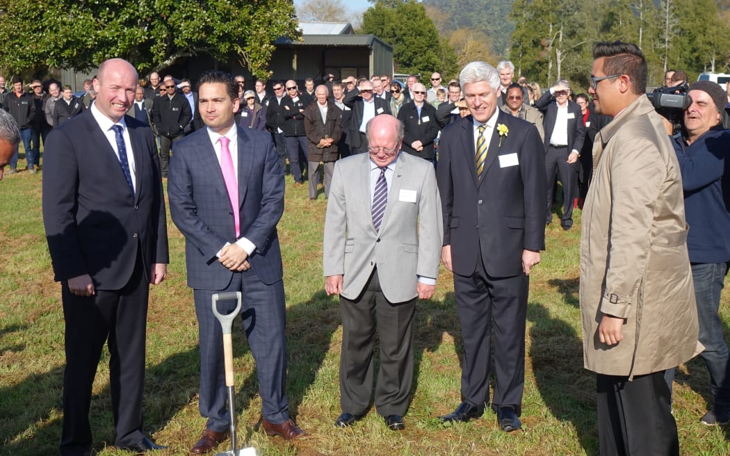 Minister of Transport Simon Bridges and Whatumoana Paki, the Maori King’s son, at sod turning ceremony