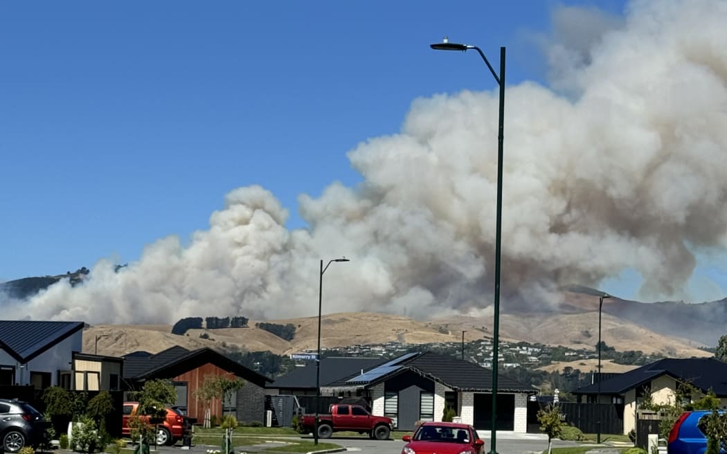A view of the Port Hills fire on 14 February 2024 at about 3.30pm.