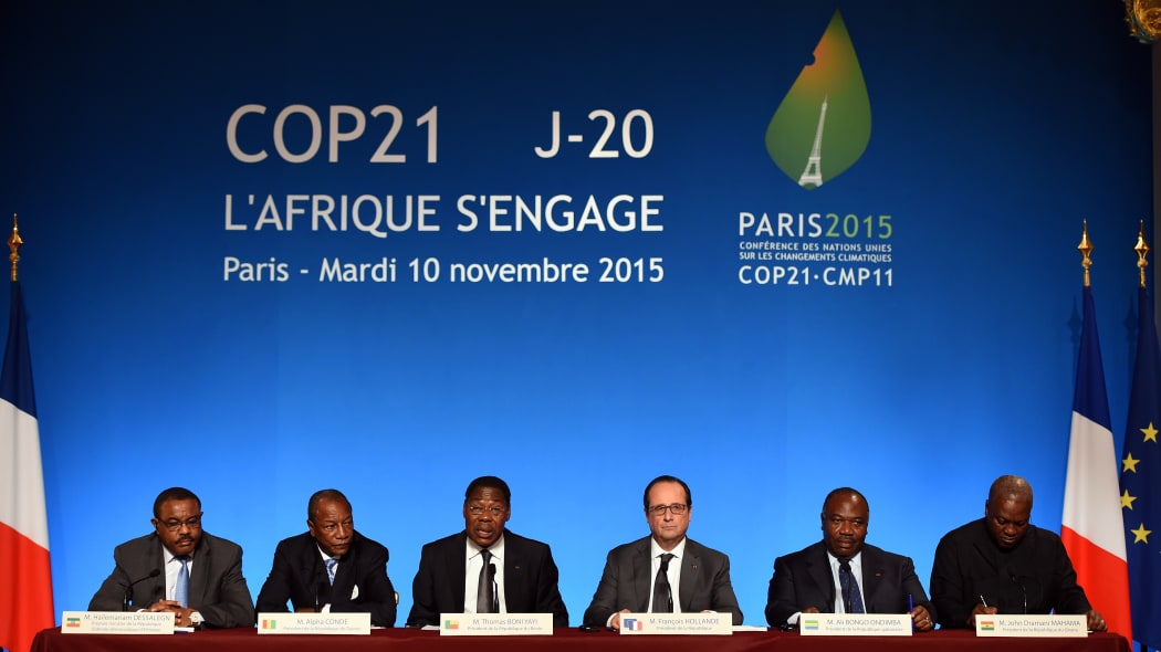 A joint media conference following a pre-COP 21 climate meeting on 10 November 2015 at the Elysee Presidential Palace.