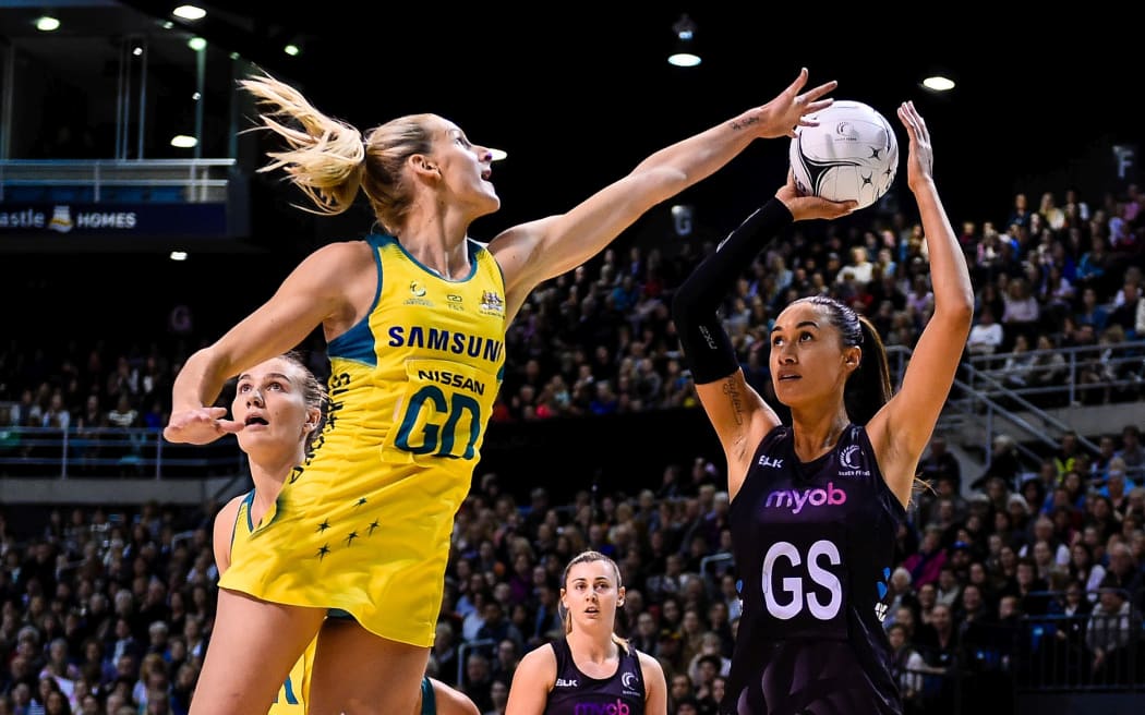 Maria Tutaia of the Silver Ferns shoots over April Brandley of the Diamonds during the Constellation Cup 2017.