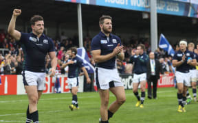 Scotland do lap of honour after beating Japan at RWC2015
