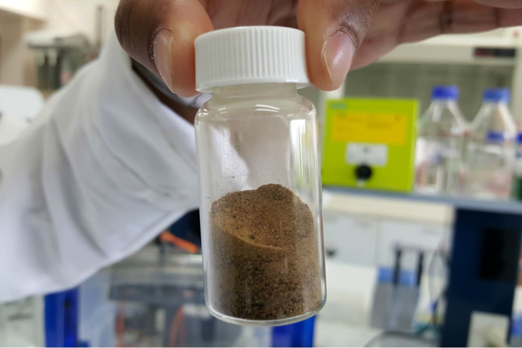 Wool protein powder