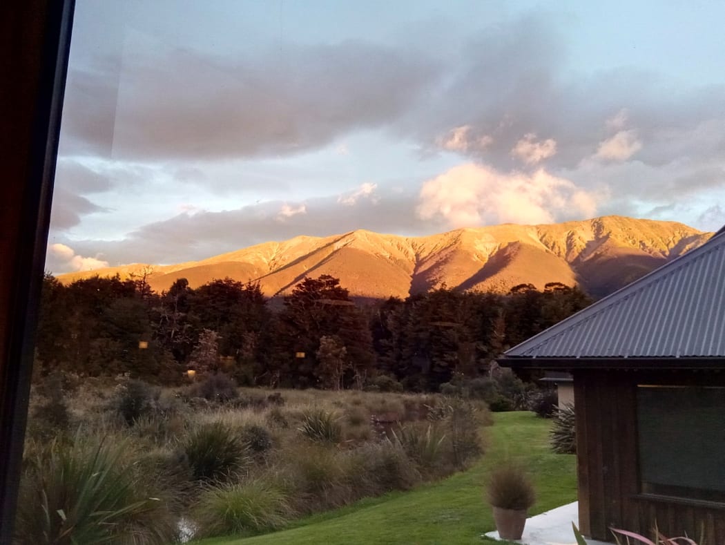 The Richmond Ranges as seen from the comfort of St Arnaud.