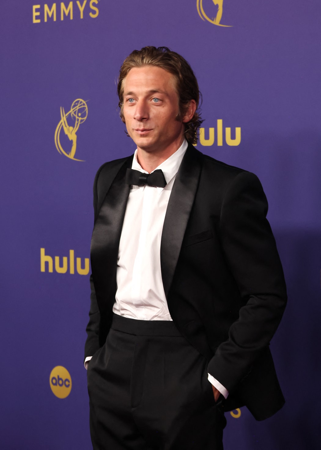 LOS ANGELES, CALIFORNIA - SEPTEMBER 15: Jeremy Allen White attends the 76th Primetime Emmy Awards at Peacock Theater on September 15, 2024 in Los Angeles, California.   Amy Sussman/Getty Images/AFP (Photo by Amy Sussman / GETTY IMAGES NORTH AMERICA / Getty Images via AFP)