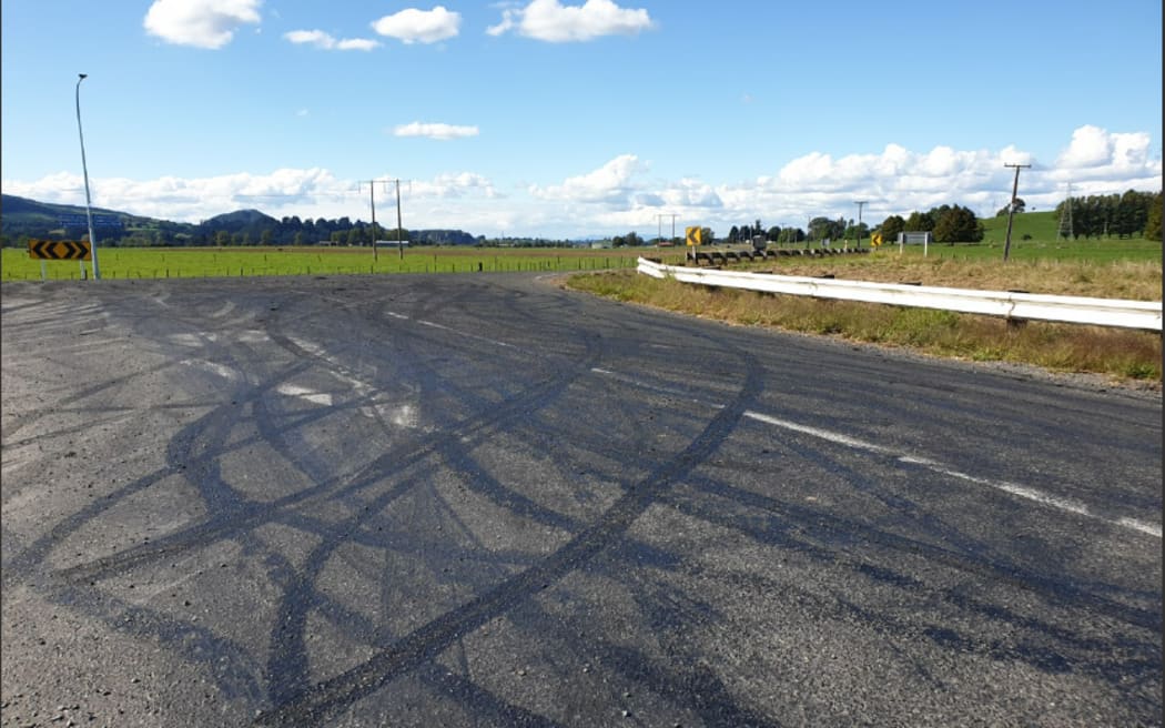 Hundreds of drivers congregate, doing burnouts on Waipa streets.