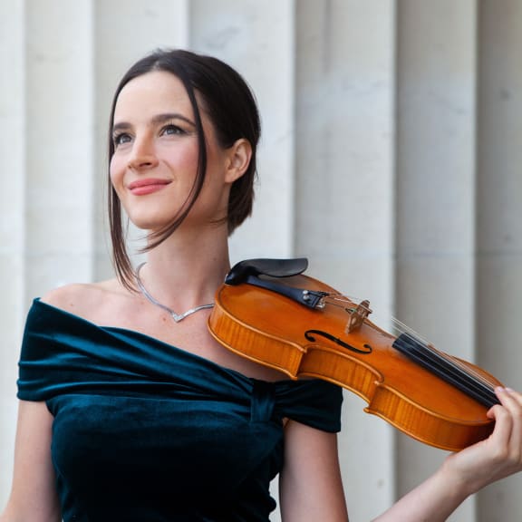 Violinist Amalia Hall
