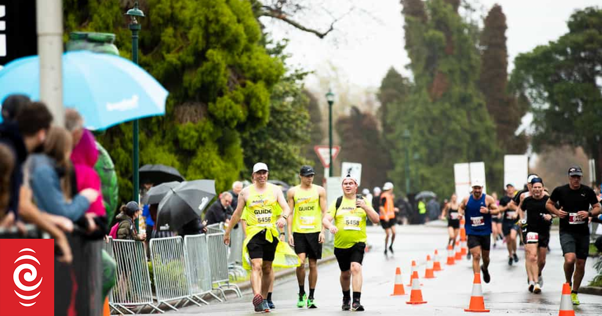 Lydia White: Helping the blind to run | RNZ