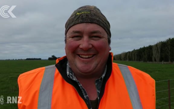 Cows hit the road as sharemilkers fret on 'Gypsy Day'