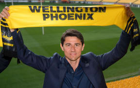 New Head coach of the Phoenix Darije Kalezic.