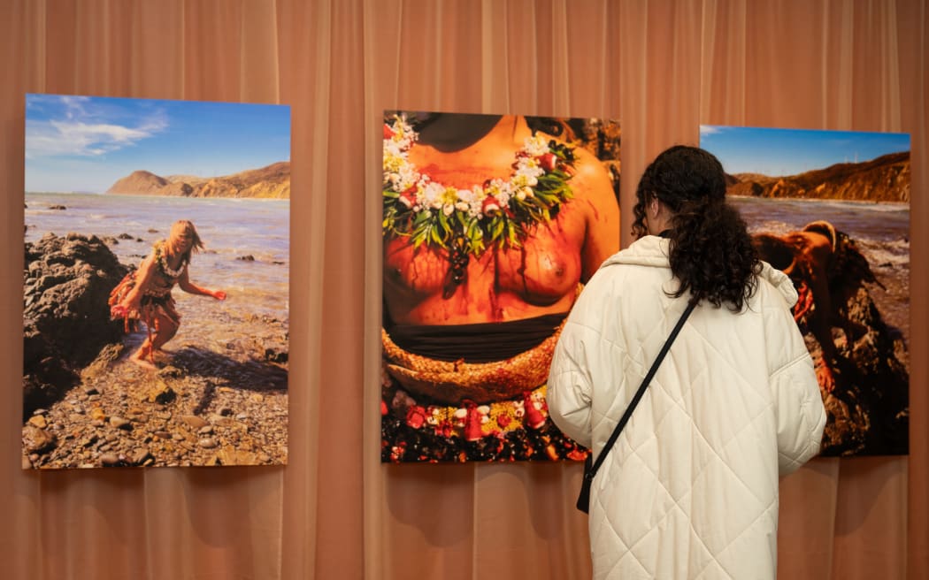 Manuaha’apai Vaeatangitau's exhibition at Pātaka Art+ Museum.