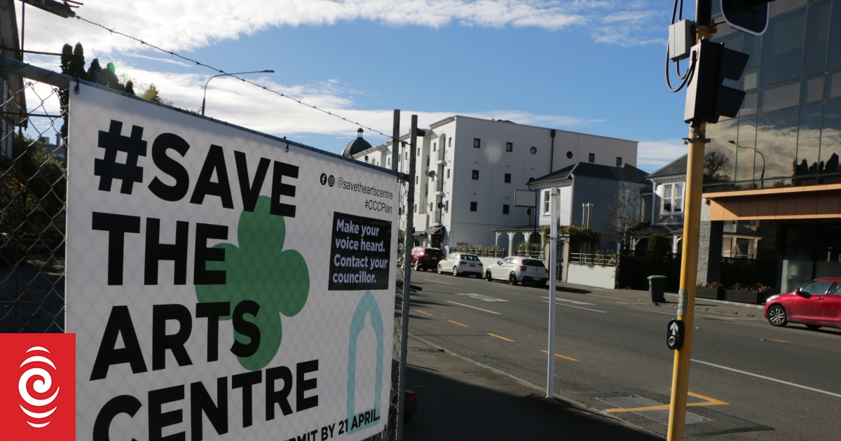 Christchurch residents urge council to support struggling historic Arts Centre - Vimarsana News