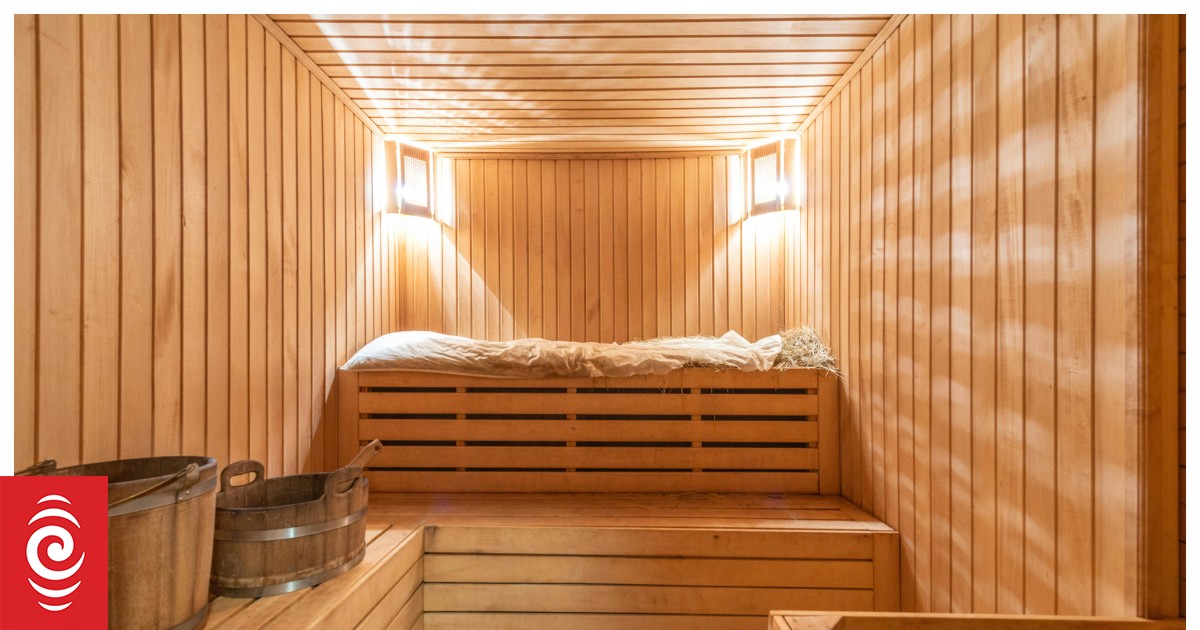 Sweating it out. Are saunas good for you? | RNZ