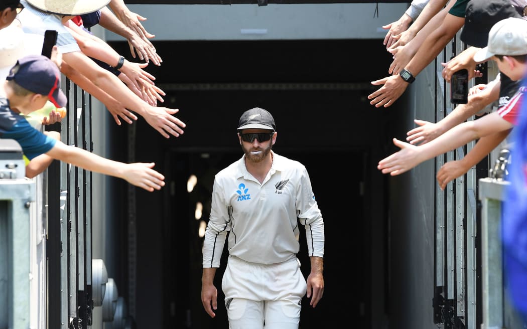 Kane Williamson walks out onto the MCG.