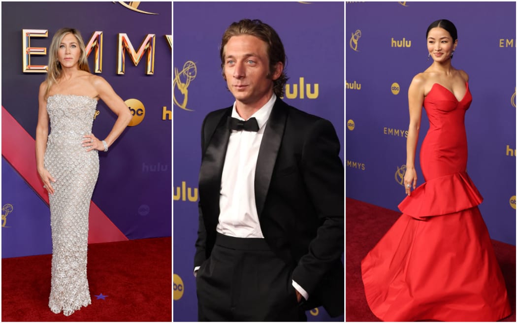 Awards red carpet online