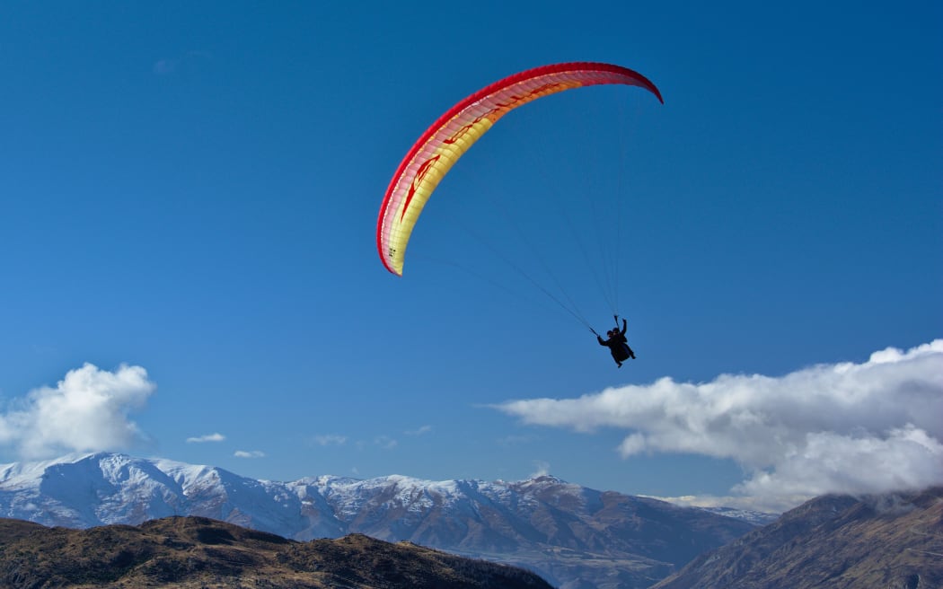 paraponting, paraponter, parapont