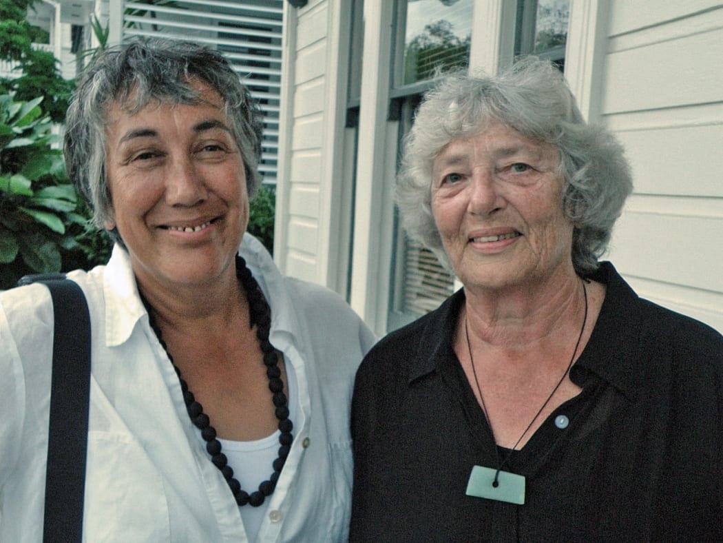 Lesley Boyles and Bronwyn Gray. Marti Friedlander took their photo in 1979 when Bronwyn wore a t-shirt that read, Make policy not tea.