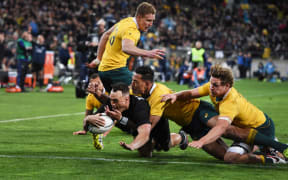 Israel Dagg scores his second try.