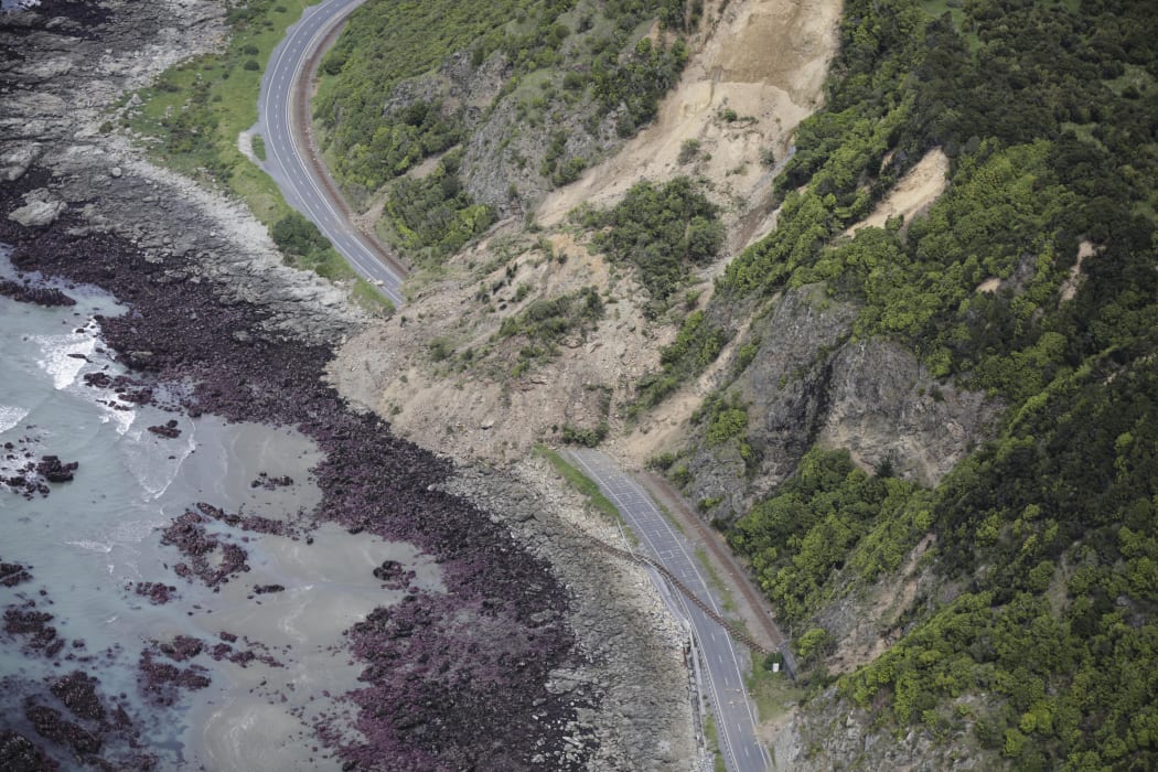 Coastal Road to Kaikoura - rail road cuts through state highway 1