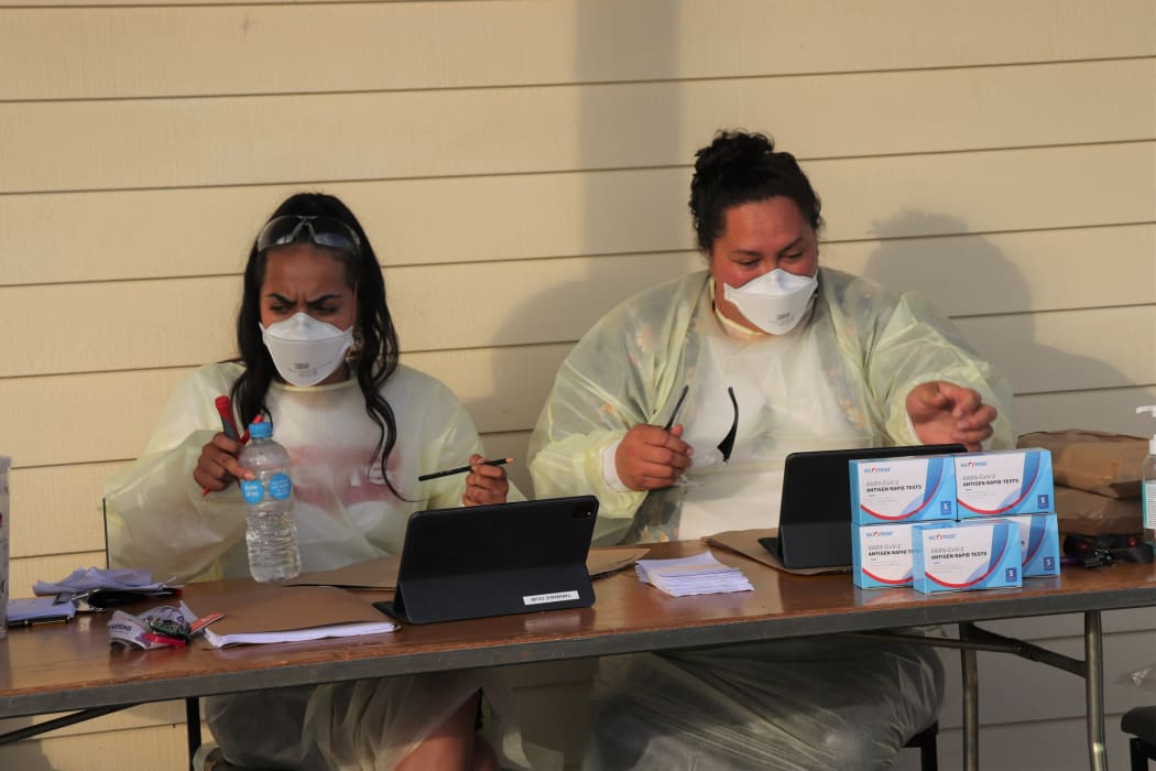 Angel Campbell and Lisa Tohiariki from Roopu A Iwi Trust at their rapid antigen test collection site at Pukemokimoki Marae in Napier