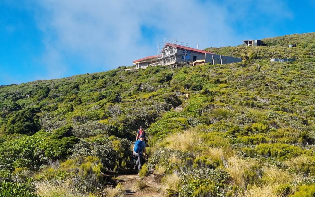 The new Pouākai Hut.
