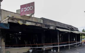Council officials have closed part of a main street in the South Island town of Fairlie because of what the say is a severe risk of asbestos contamination from a burnt out building.