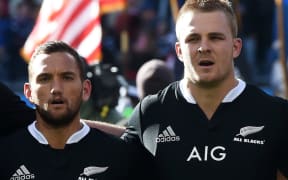 All Blacks Sam Cane and Aaron Cruden will co-captain the Chiefs for the 2016 Super Rugby season.