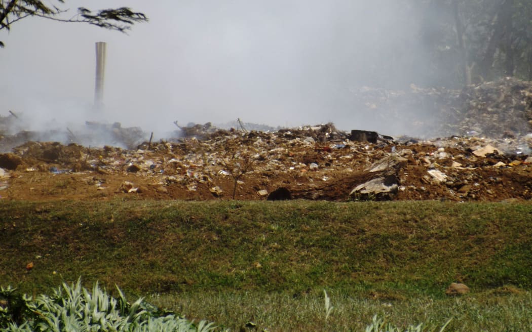 Authorities suspect a fire at Samoa's Tafaigata rubbish dump and land fill was lit on purpose. Sep 2015