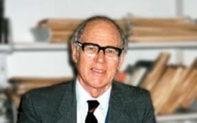 Ronald Dellow